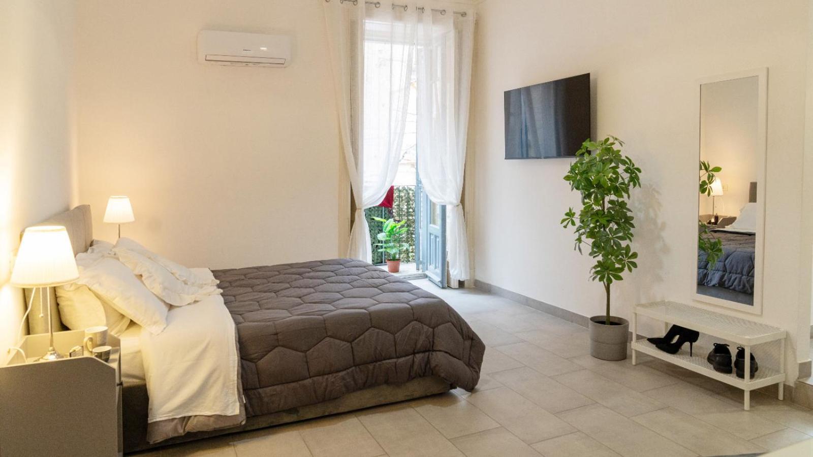 Duomo Luxury Suite คาตาเนีย ภายนอก รูปภาพ