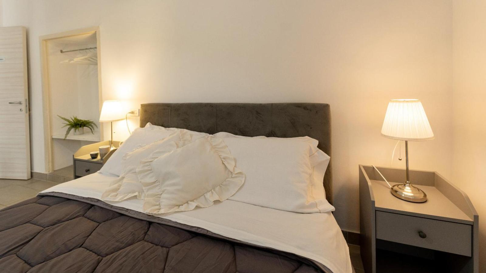 Duomo Luxury Suite คาตาเนีย ภายนอก รูปภาพ