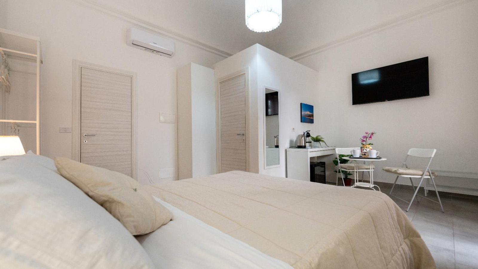 Duomo Luxury Suite คาตาเนีย ภายนอก รูปภาพ